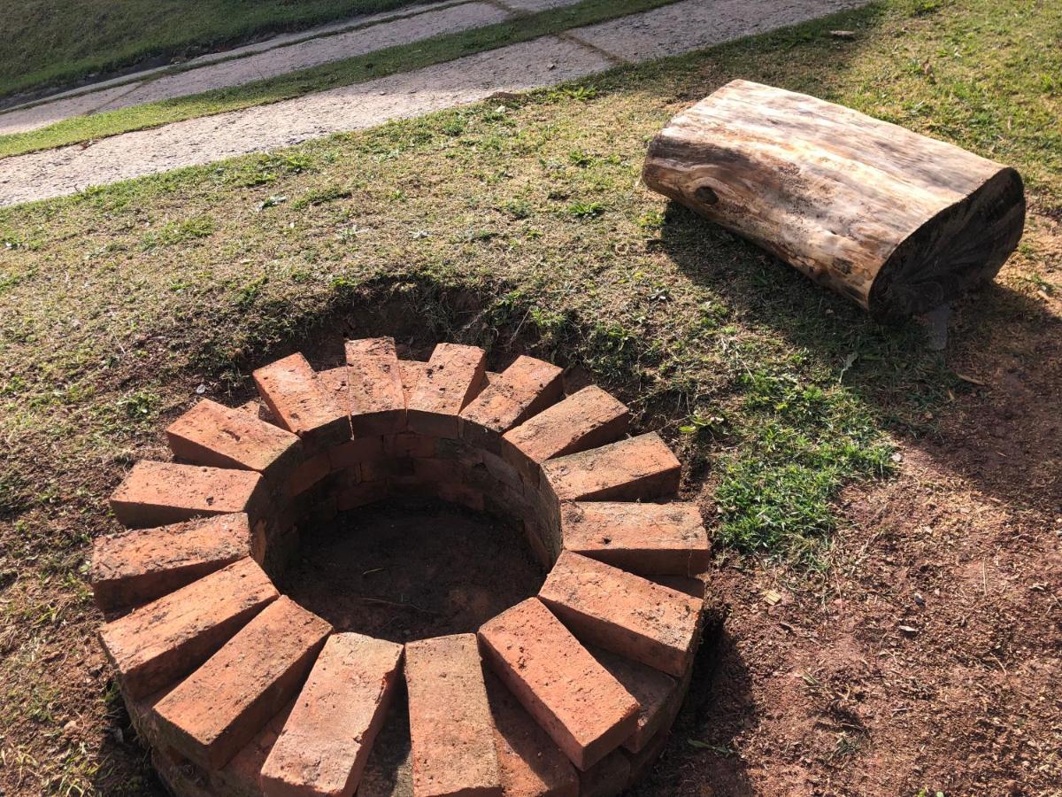 Casa Aconchegante Na Montanha Daire Campos do Jordao Dış mekan fotoğraf