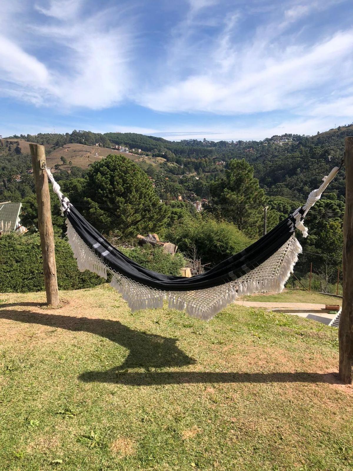Casa Aconchegante Na Montanha Daire Campos do Jordao Dış mekan fotoğraf