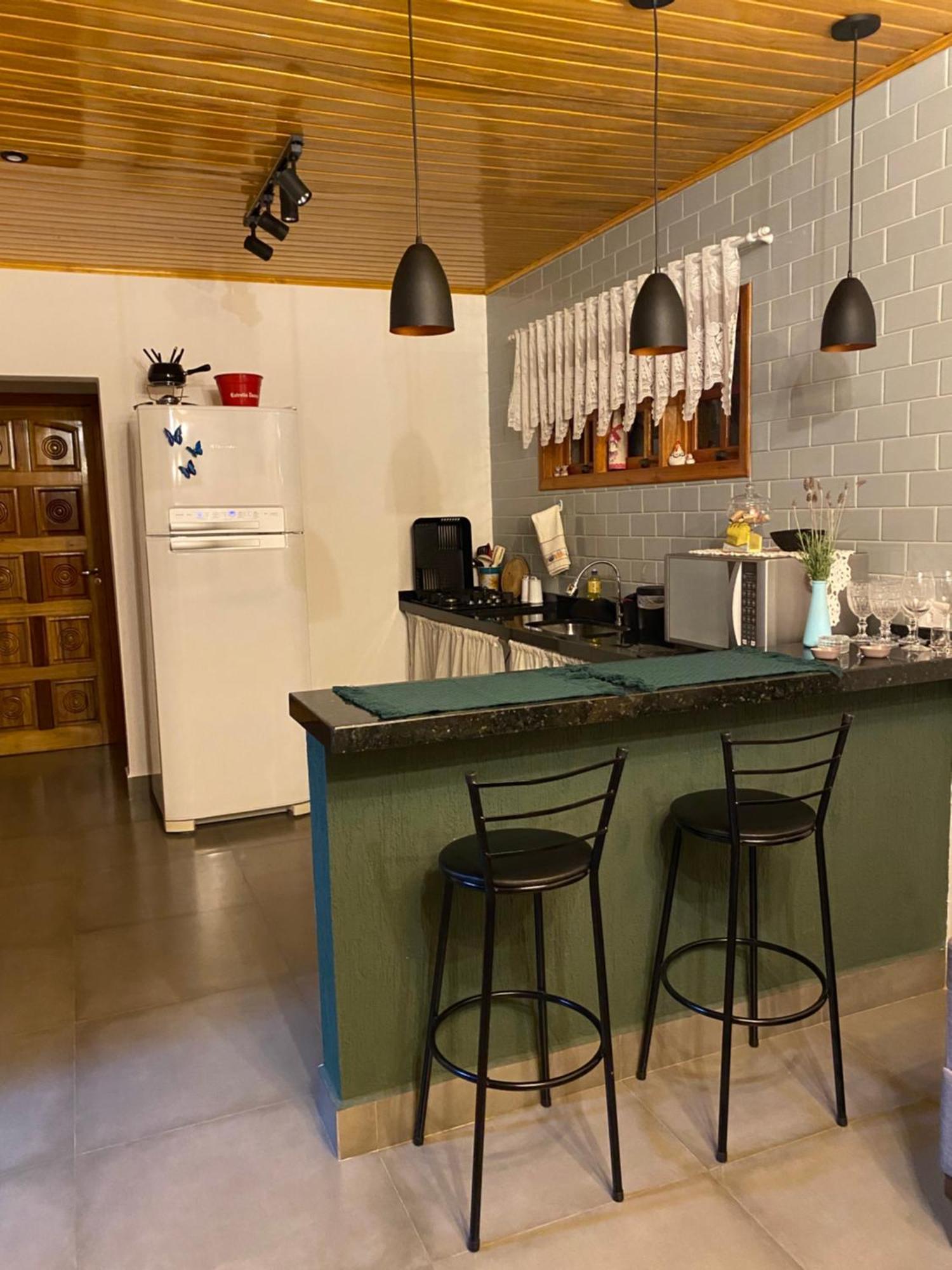 Casa Aconchegante Na Montanha Daire Campos do Jordao Dış mekan fotoğraf
