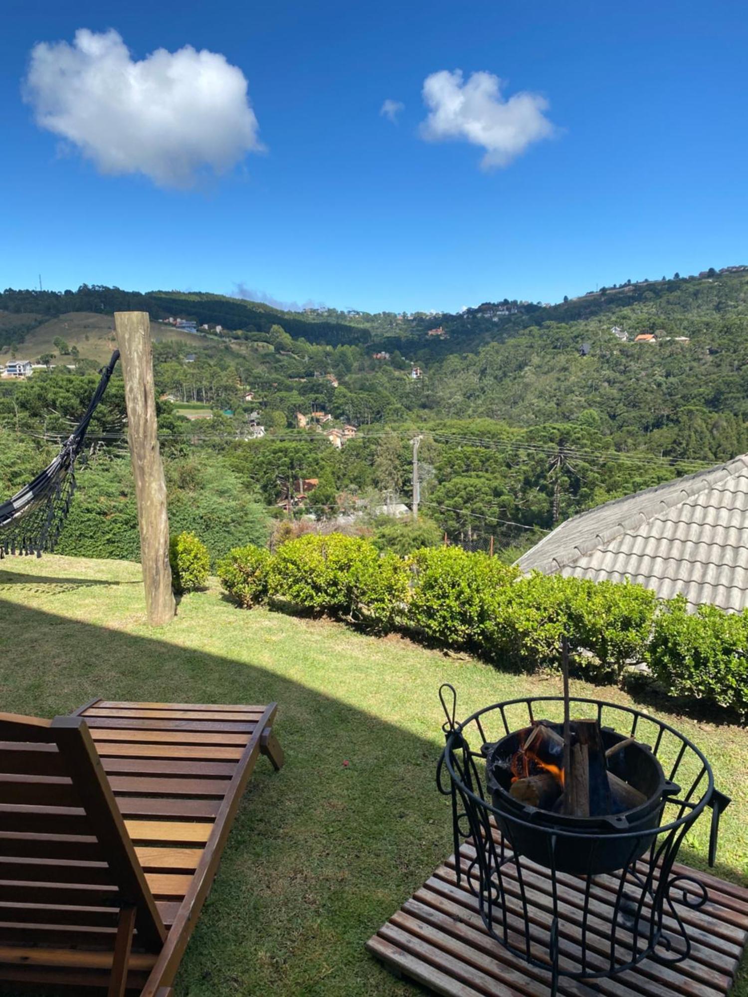 Casa Aconchegante Na Montanha Daire Campos do Jordao Dış mekan fotoğraf